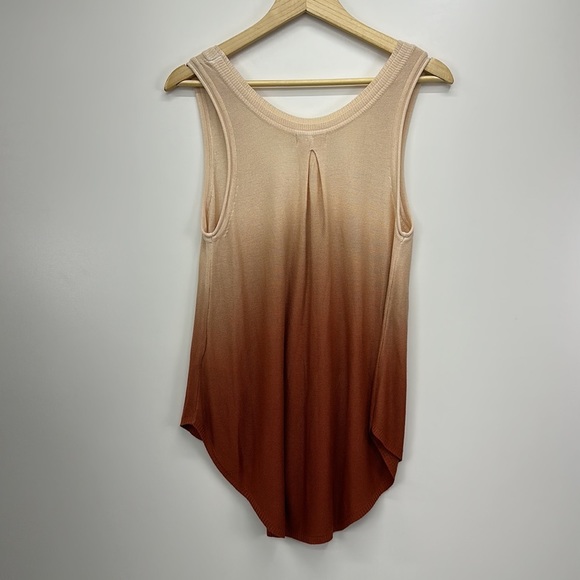 New! UO Silence & Noise Sweet Tea Color Ombre Tent Tank XS (fits up to Medium) - Picture 7 of 7
